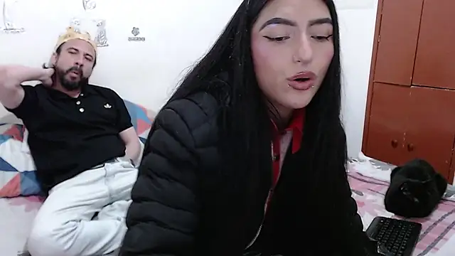 Isis Robert online show from 25, 10, 2025