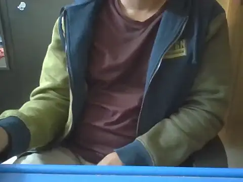 Snapshot of mpl_sub4 chatting on 3, 12, 2025 mpl sub4 online show from 3, 12, 2025