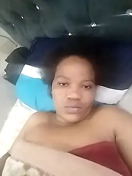 CaramelBoootie online show from 14, 11, 2025