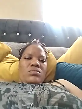 CaramelBoootie online show from 9, 2, 2026