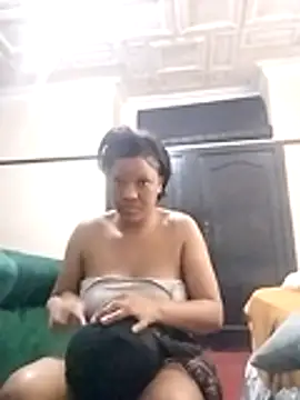 CaramelBoootie online show from 1, 4, 2026