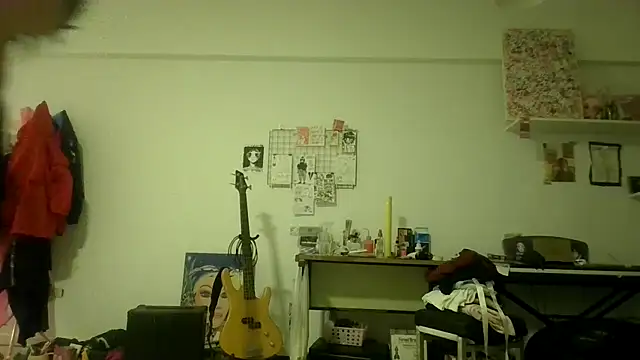 miapink33 online show from 15, 12, 2025