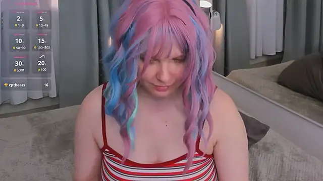 Stacy Starr online show from 5, 3, 2026