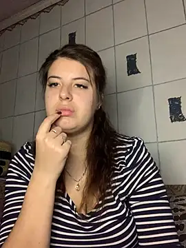 MiraCastellon online show from 25, 11, 2025