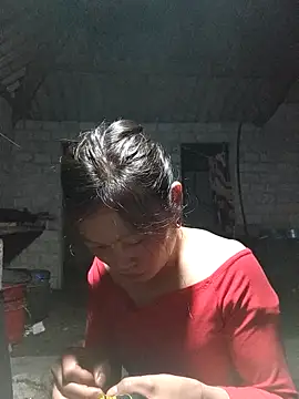 siusiu-00 online show from 15, 10, 2025