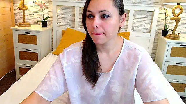 Snapshot of Soft_Lilly chatting on 25, 11, 2025 Soft Lilly online show from 25, 11, 2025