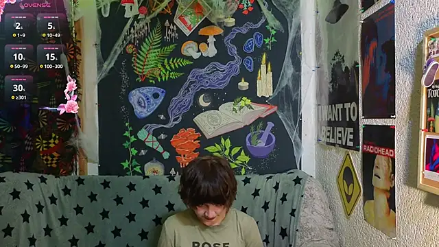 Snapshot of ReincarnatedAngel chatting on 26, 11, 2025 ReincarnatedAngel online show from 26, 11, 2025