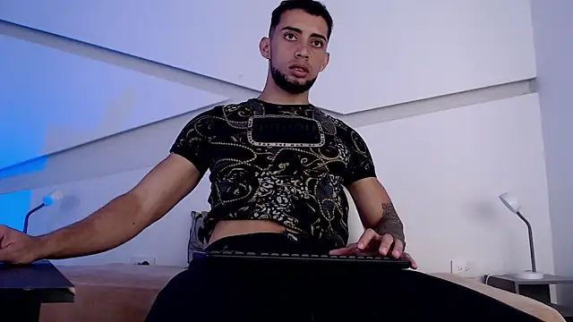 Snapshot of Daron_66 chatting on 21, 10, 2025 Daron 66 online show from 21, 10, 2025