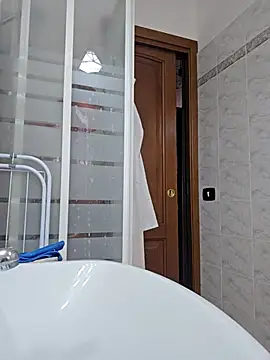 mirko1702 online show from 6, 11, 2025