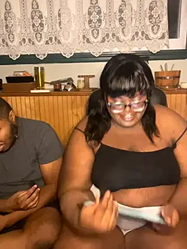 TheChubbySiren online show from 26, 10, 2025