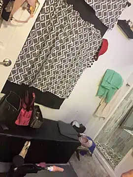 Snapshot of queenkelly1234 chatting on 15, 11, 2025 queenkelly1234 online show from 15, 11, 2025