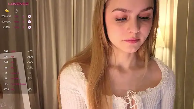 Snapshot of Ritamillersi chatting on 3, 12, 2025 Ritamillersi online show from 3, 12, 2025