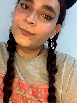 Snapshot of La-Gatiita-trans chatting on 3, 11, 2025 La-Gatiita-trans online show from 3, 11, 2025