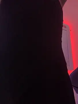 Snapshot of La-Gatiita-trans chatting on 20, 11, 2025 La-Gatiita-trans online show from 20, 11, 2025