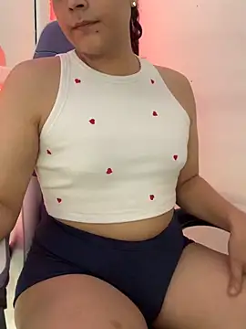 Snapshot of La-Gatiita-trans chatting on 25, 11, 2025 La-Gatiita-trans online show from 25, 11, 2025