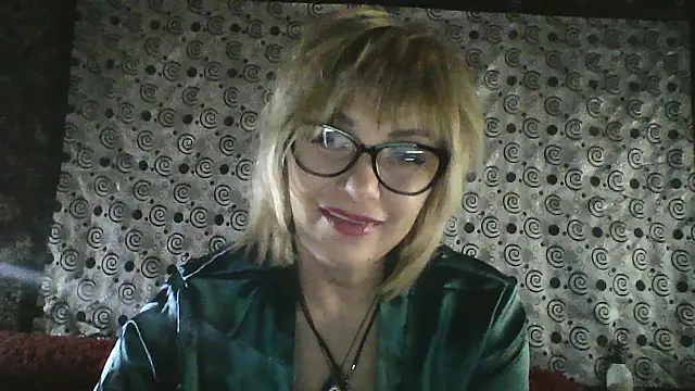 Lia Ray online show from 4, 3, 2026