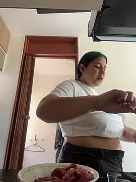 kassandra luxury online show from 18, 11, 2025