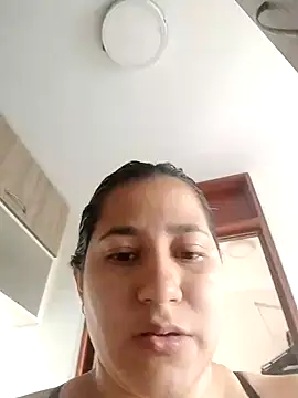 kassandra luxury online show from 28, 11, 2025