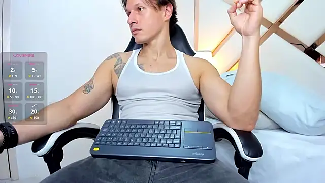 Snapshot of Justin_valverde chatting on 20, 4, 2026 Justin valverde online show from 20, 4, 2026