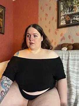 SummerTina online show from 17, 6, 2026