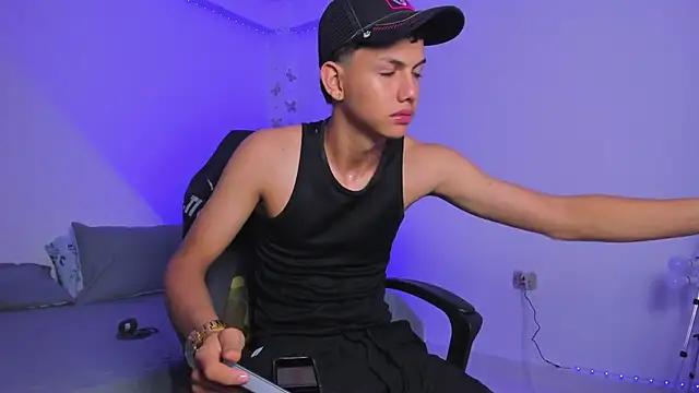 Snapshot of Axel_Cody_ chatting on 31, 10, 2025 Axel Cody online show from 31, 10, 2025