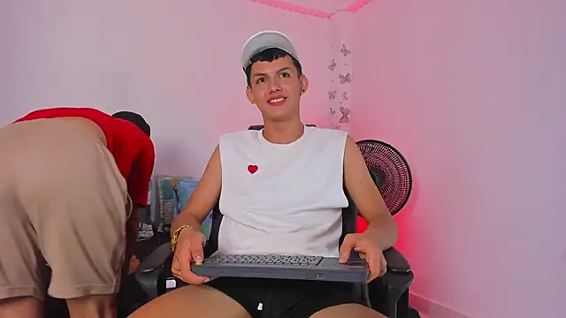 Snapshot of Axel_Cody_ chatting on 19, 11, 2025 Axel Cody online show from 19, 11, 2025