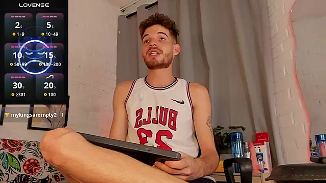 MATEO HUNTER online show from 15, 12, 2025