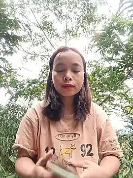 Snapshot of Nguyet2k4 chatting on 8, 1, 2026 Nguyet2k4 online show from 8, 1, 2026