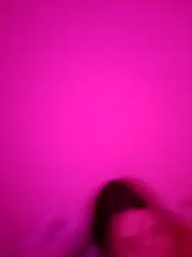 xred-hot online show from 23, 4, 2026