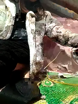 Snapshot of -Kem-01 chatting on 21, 11, 2025 -Kem-01 online show from 21, 11, 2025