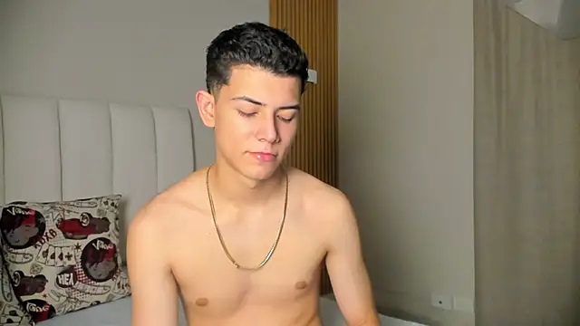 Snapshot of FireGuy_99 chatting on 17, 12, 2025 FireGuy 99 online show from 17, 12, 2025