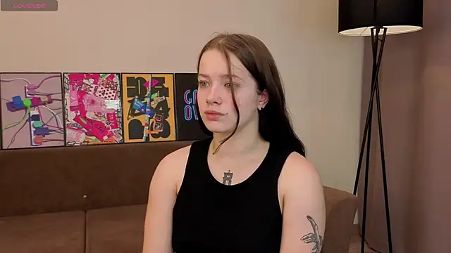 Snapshot of JonDatko chatting on 20, 10, 2025 JonDatko online show from 20, 10, 2025