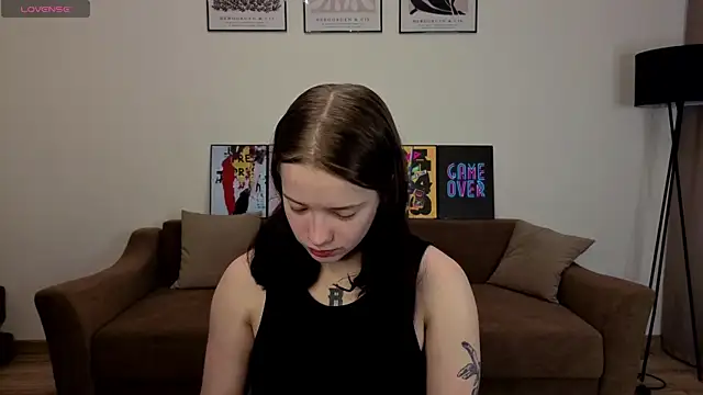 Snapshot of JonDatko chatting on 23, 10, 2025 JonDatko online show from 23, 10, 2025