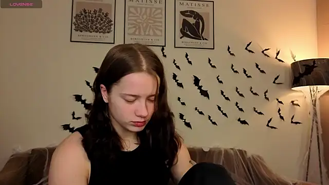 Snapshot of JonDatko chatting on 31, 10, 2025 JonDatko online show from 31, 10, 2025