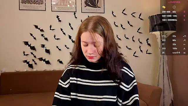 Snapshot of JonDatko chatting on 5, 11, 2025 JonDatko online show from 5, 11, 2025