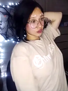  Emily vixen online show from 29, 10, 2025