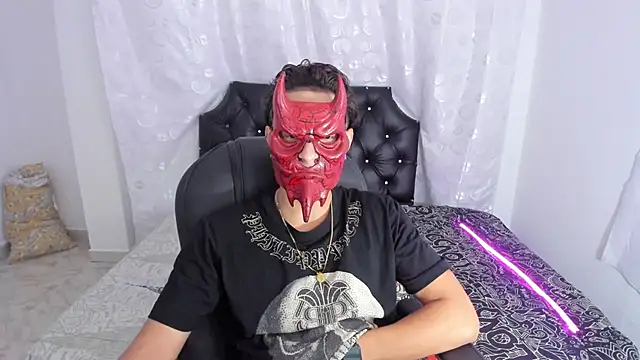 Snapshot of Hayden_Boy_ chatting on 31, 10, 2025 Hayden Boy online show from 31, 10, 2025