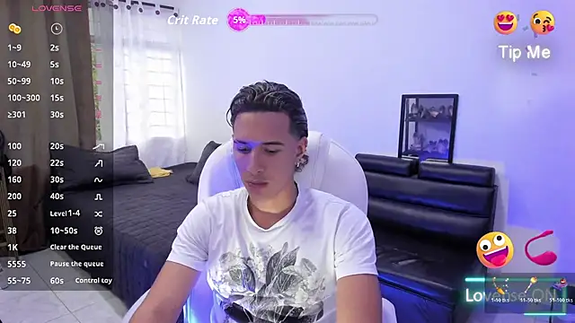 Snapshot of Hayden_Boy_ chatting on 27, 11, 2025 Hayden Boy online show from 27, 11, 2025