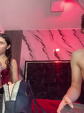 Snapshot of SsexCouplee chatting on 8, 3, 2026 SsexCouplee online show from 8, 3, 2026