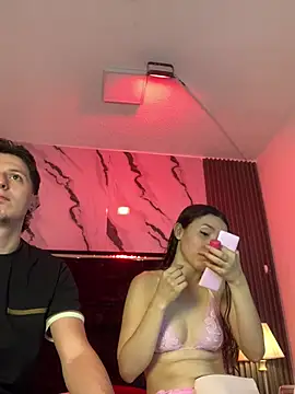 Snapshot of SsexCouplee chatting on 19, 3, 2026 SsexCouplee online show from 19, 3, 2026