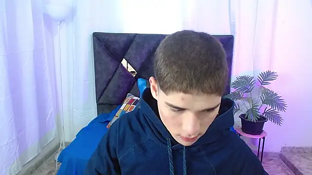 Snapshot of Mattass18 chatting on 23, 10, 2025 Mattass18 online show from 23, 10, 2025