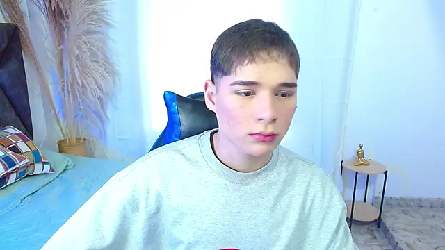 Snapshot of Mattass18 chatting on 16, 12, 2025 Mattass18 online show from 16, 12, 2025