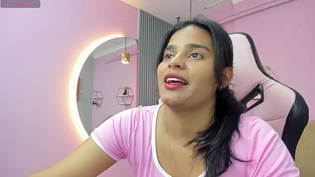 jazmin lovee online show from 21, 10, 2025