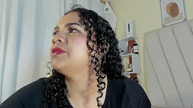 Snapshot of Miaa_Star1 chatting on 19, 6, 2026 Miaa Star1 online show from 19, 6, 2026