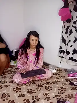 abby n emily online show from 27, 3, 2026