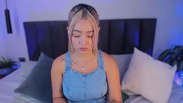 AilanaCortes online show from 2, 3, 2026