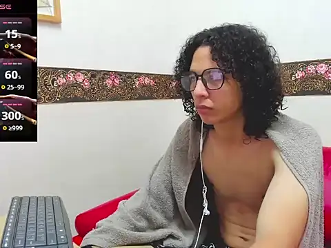 Snapshot of Mike_Miiller_ chatting on 5, 11, 2025 Mike Miiller online show from 5, 11, 2025