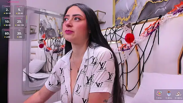 JuliethCruz  online show from 1, 11, 2025