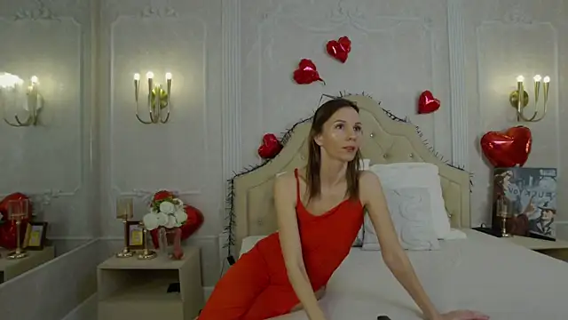 Snapshot of LisFowler chatting on 15, 2, 2026 LisFowler online show from 15, 2, 2026