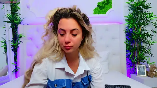 AriannaSins online show from 14, 11, 2025